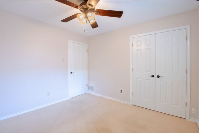 1115 Deer Ridge Drive, Duncanville, TX 75137