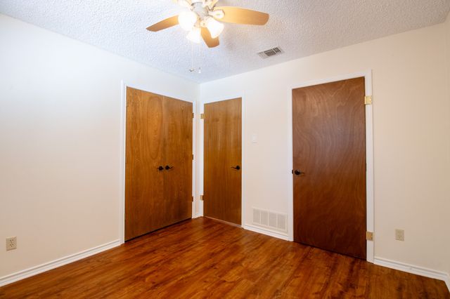 1115 Deer Ridge Drive, Duncanville, TX 75137