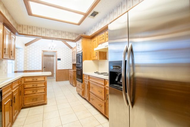 1115 Deer Ridge Drive, Duncanville, TX 75137