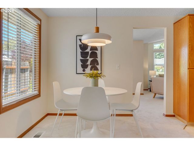 10320 Nw 12th, Vancouver, WA 98685