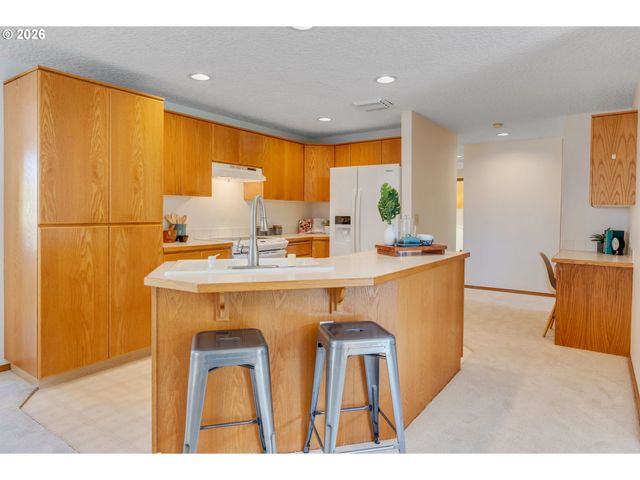 10320 Nw 12th, Vancouver, WA 98685