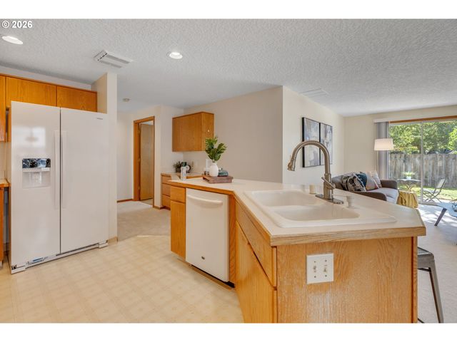 10320 Nw 12th, Vancouver, WA 98685