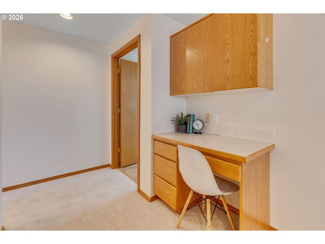 10320 Nw 12th, Vancouver, WA 98685