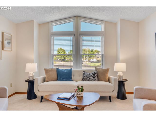 10320 Nw 12th, Vancouver, WA 98685