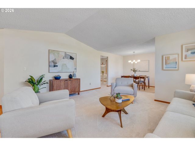 10320 Nw 12th, Vancouver, WA 98685