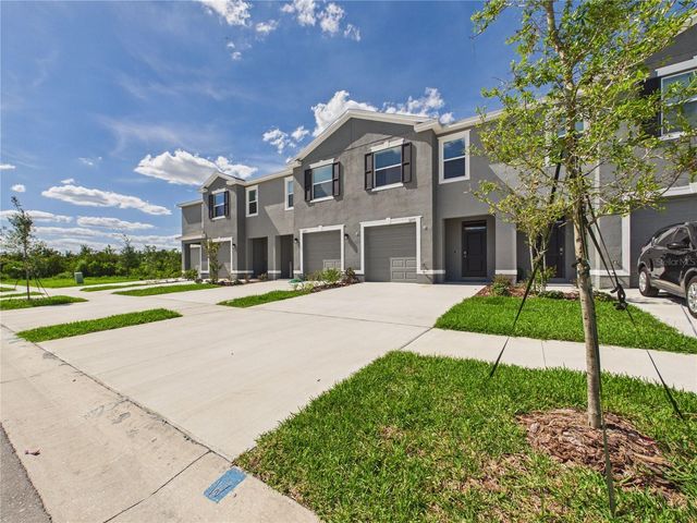 32519 WELLING BLADE LOOP, Wesley Chapel, FL 33545