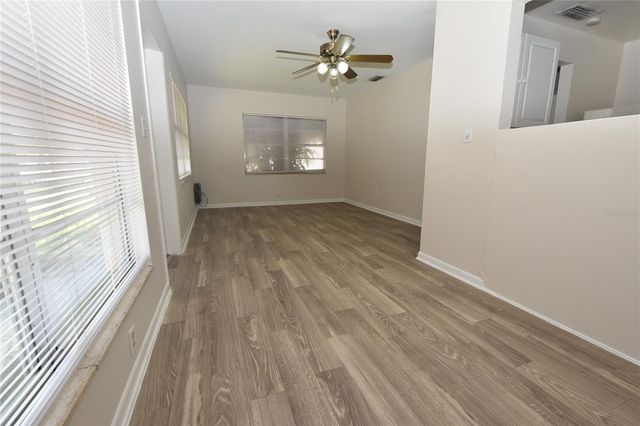 10001 N 22ND STREET, Tampa, FL 33612