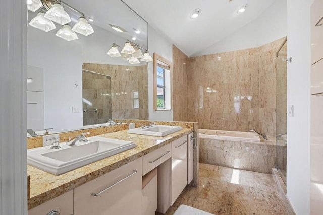 20516 Linksview Way, Boca Raton, FL 33434