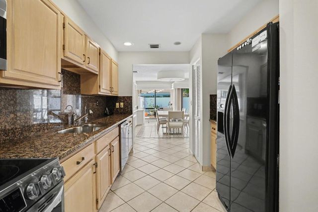 20516 Linksview Way, Boca Raton, FL 33434