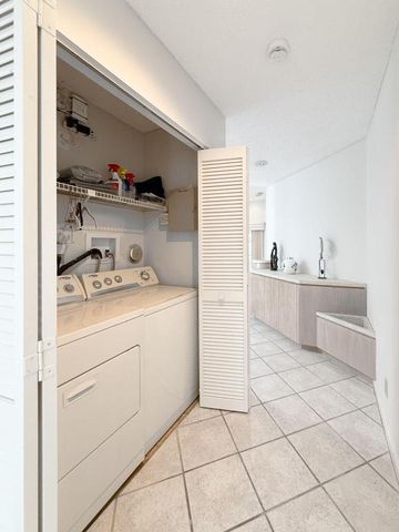 20516 Linksview Way, Boca Raton, FL 33434