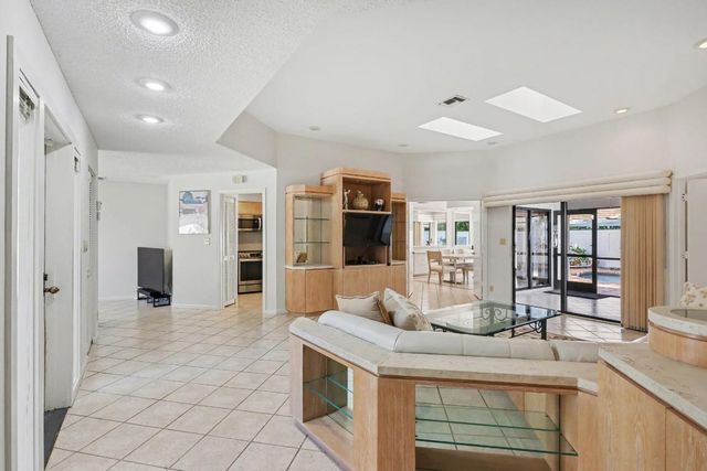 20516 Linksview Way, Boca Raton, FL 33434