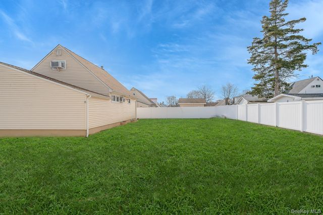 385 Irving Street, Central Islip, NY 11722