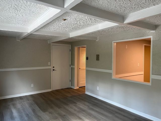 61 Spencer Rd 24I, Boxborough, MA 01719