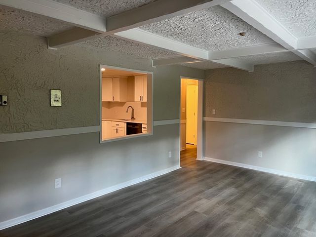 61 Spencer Rd 24I, Boxborough, MA 01719