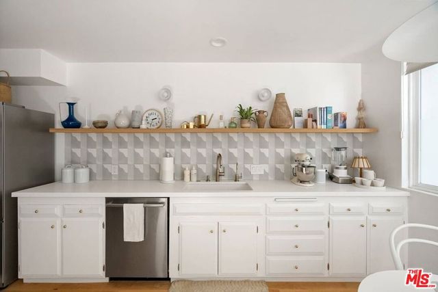 720 S Orange Grove Boulevard 3A, Pasadena, CA 91105