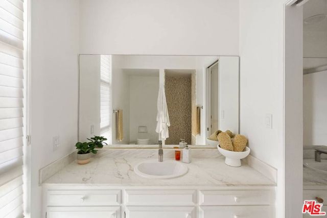 720 S Orange Grove Boulevard 3A, Pasadena, CA 91105