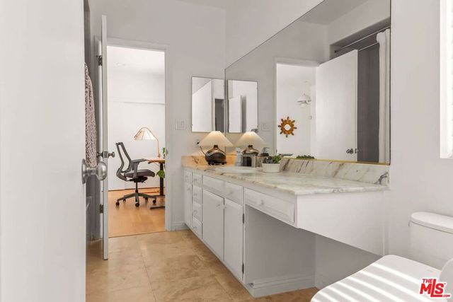 720 S Orange Grove Boulevard 3A, Pasadena, CA 91105