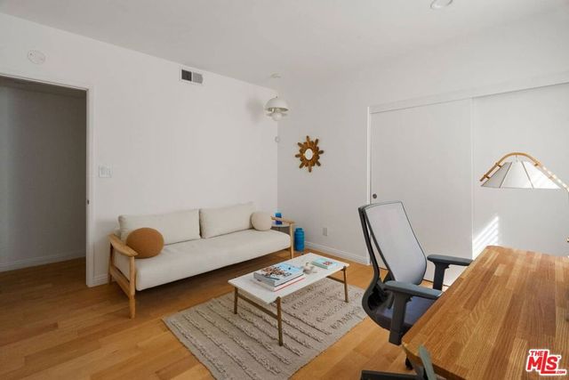 720 S Orange Grove Boulevard 3A, Pasadena, CA 91105