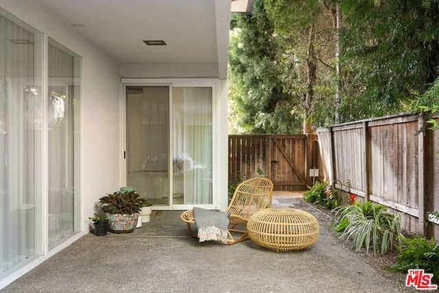 720 S Orange Grove Boulevard 3A, Pasadena, CA 91105