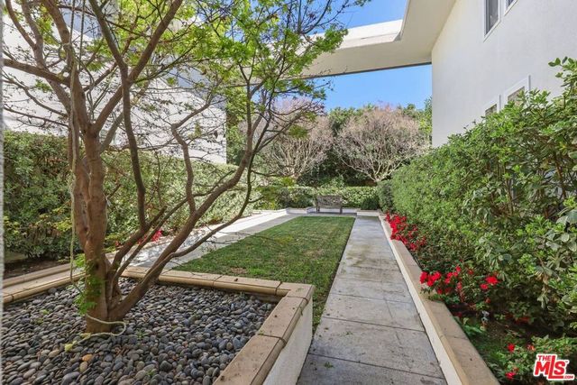 720 S Orange Grove Boulevard 3A, Pasadena, CA 91105