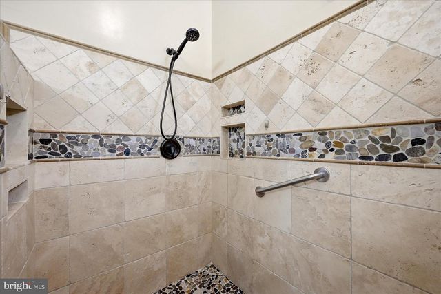 130 TRAVIS CT, Winchester, VA 22602