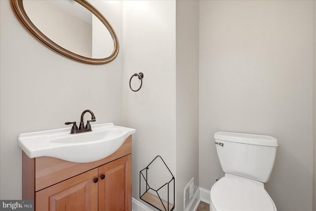 130 TRAVIS CT, Winchester, VA 22602