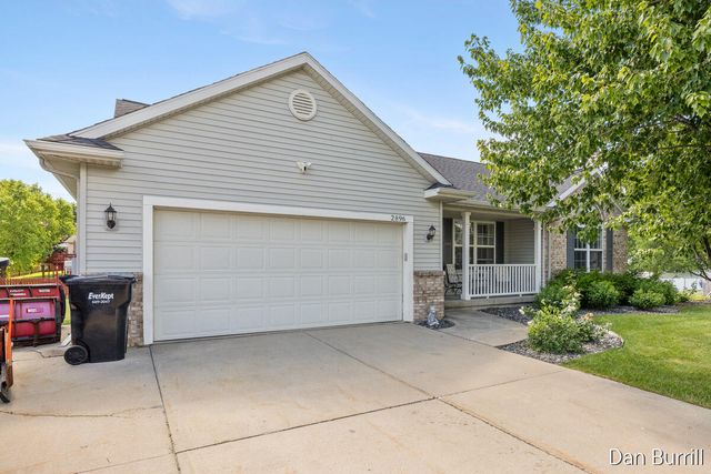 2896 Barcroft Drive, Wyoming, MI 49418