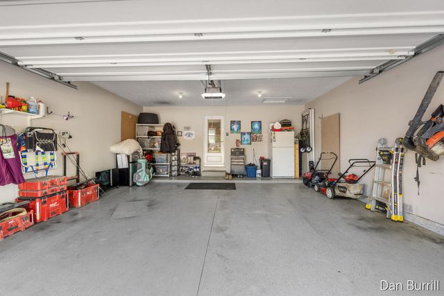 2896 Barcroft Drive, Wyoming, MI 49418