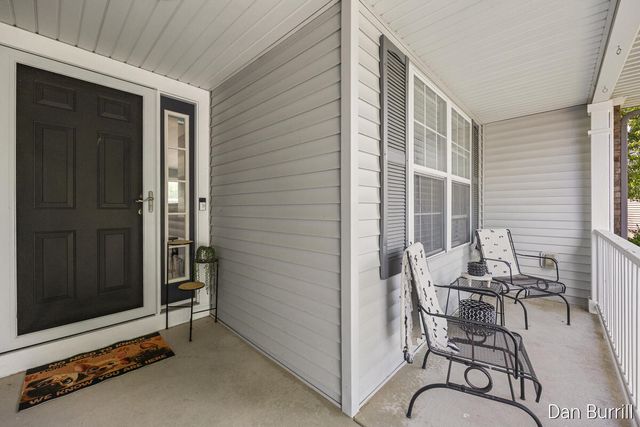 2896 Barcroft Drive, Wyoming, MI 49418