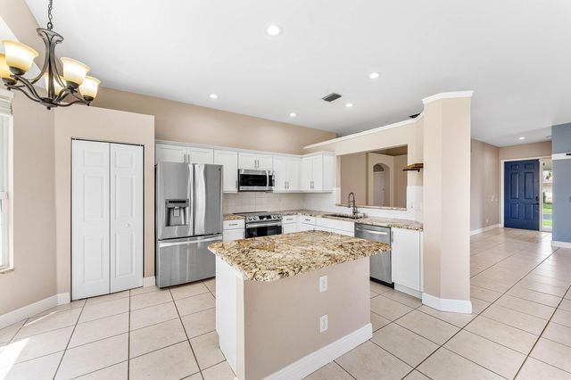 4144 Manor Forest Trail, Boynton Beach, FL 33436
