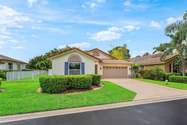 4144 Manor Forest Trail, Boynton Beach, FL 33436