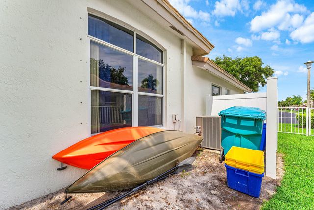 4144 Manor Forest Trail, Boynton Beach, FL 33436