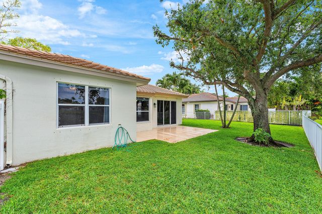 4144 Manor Forest Trail, Boynton Beach, FL 33436