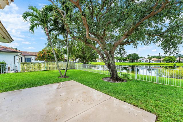 4144 Manor Forest Trail, Boynton Beach, FL 33436