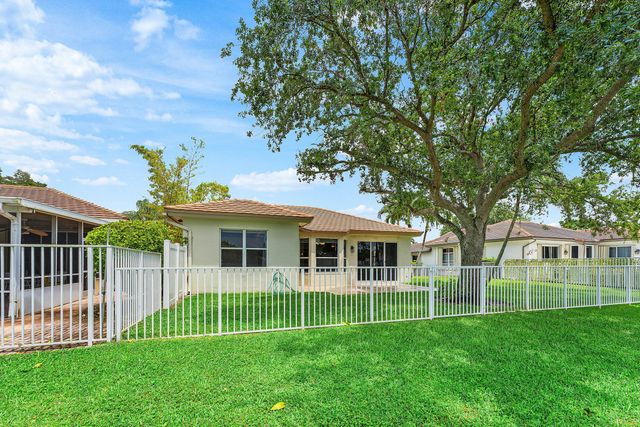 4144 Manor Forest Trail, Boynton Beach, FL 33436