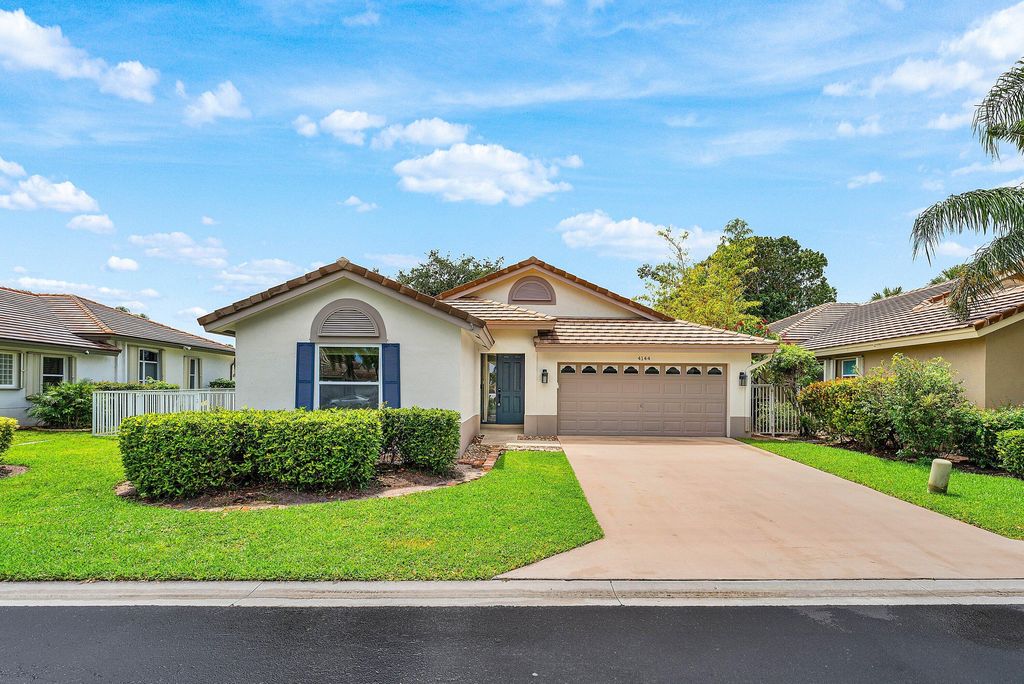 4144 Manor Forest Trail, Boynton Beach, FL 33436
