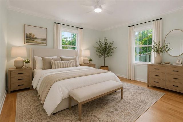 10006 Linden Street, Overland Park, KS 66207