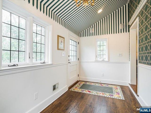 69 Stewart Road, Essex Fells, NJ 07021
