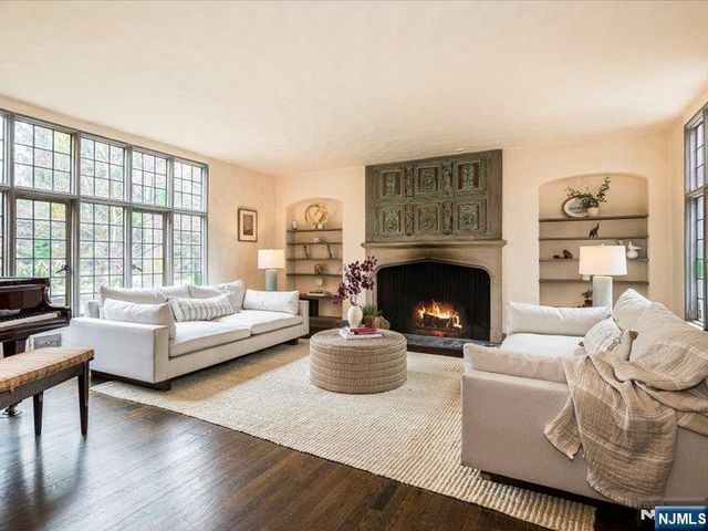 69 Stewart Road, Essex Fells, NJ 07021