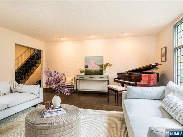 69 Stewart Road, Essex Fells, NJ 07021