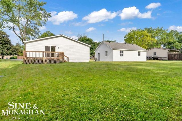 985 Fairledge Avenue, Lake Orion, MI 48362
