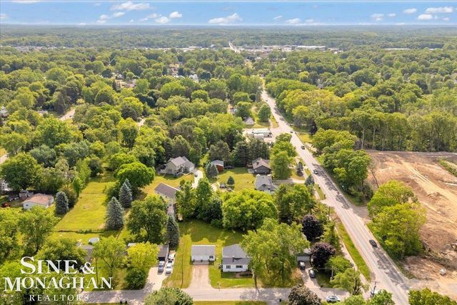 985 Fairledge Avenue, Lake Orion, MI 48362