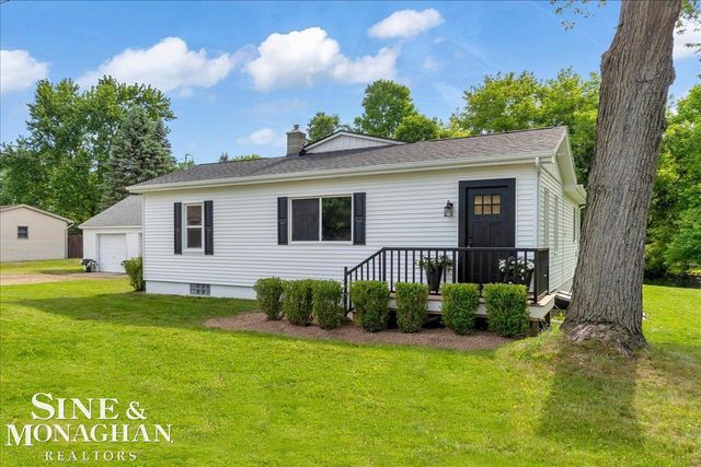 985 Fairledge Avenue, Lake Orion, MI 48362