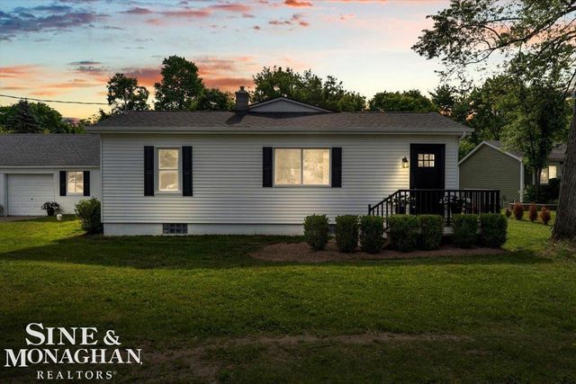 985 Fairledge Avenue, Lake Orion, MI 48362