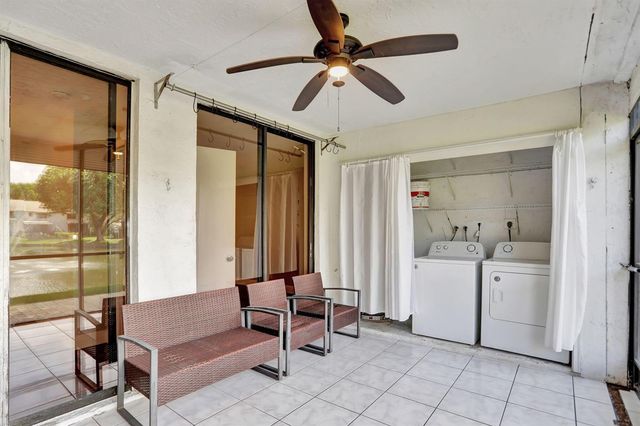 4771 NW 22nd Street 42121, Coconut Creek, FL 33063