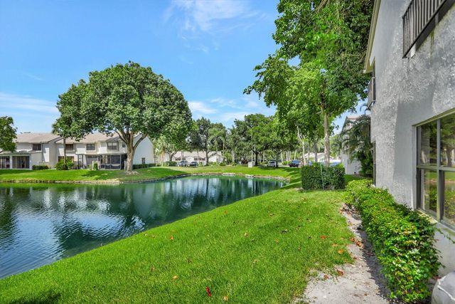 4771 NW 22nd Street 42121, Coconut Creek, FL 33063
