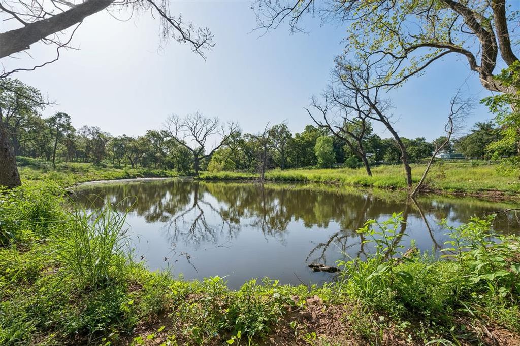 2001 Liberty Lake Trail, Guthrie, OK 73044