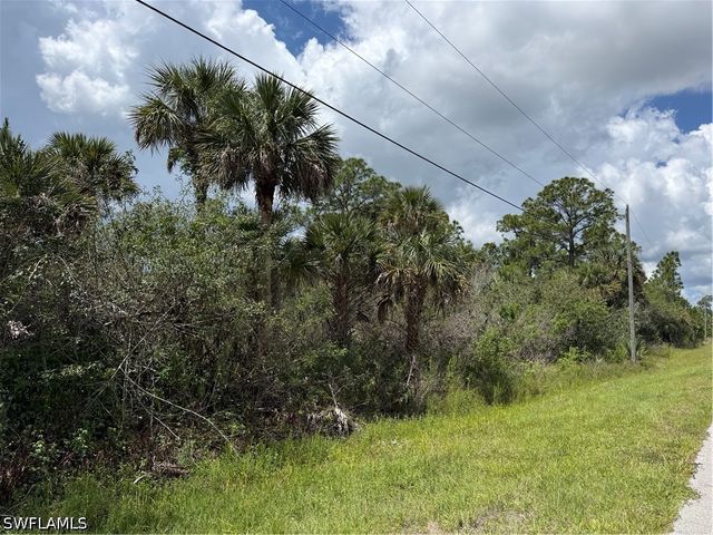 4260 22nd AVE SE, Naples, FL 34117