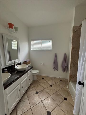 338 Sailmaster ST, Lakeway, TX 78734