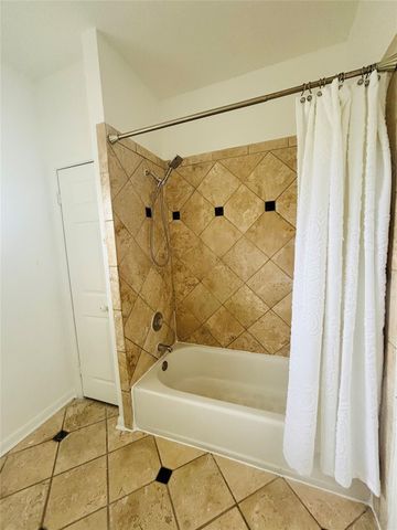 338 Sailmaster ST, Lakeway, TX 78734